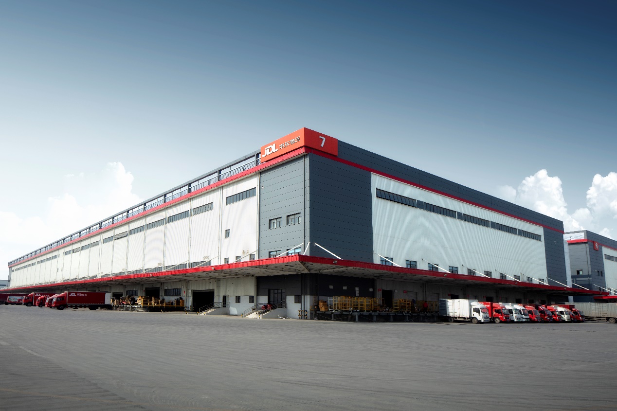 JD Logistics does logistics