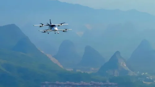 EHang makes eVTOLs