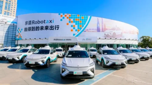 EnjoyGo operates robotaxis