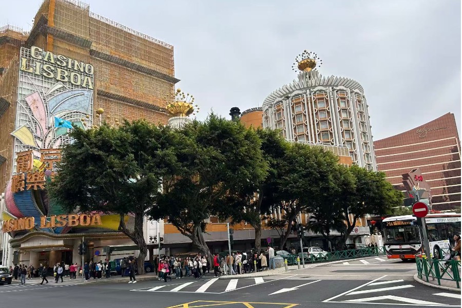 SJM is dealt a tough hand in Macao gambling shake-up