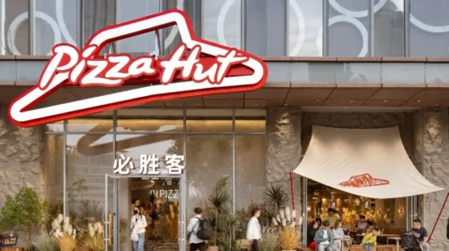 Yum China operates the Pizza Hut WOW chain