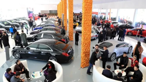 Yixin does car loans