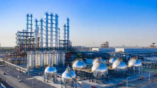 Daqo makes polysilicon
