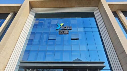 Yidu Tech swings to profit