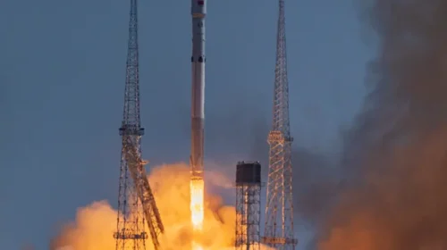 Spacesail launches satellites