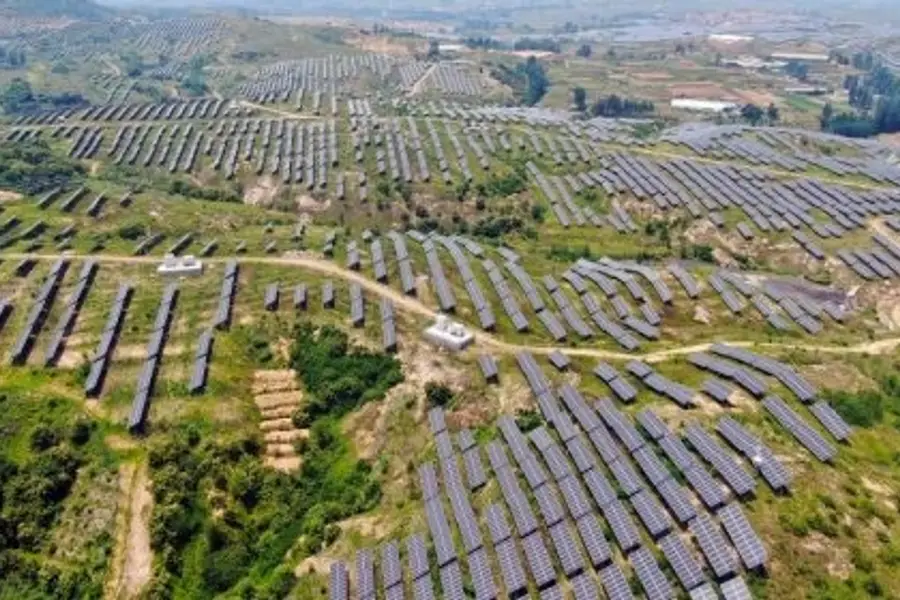 Xinyi operates solar farms
