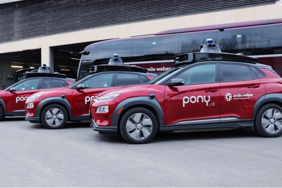 Robotaxi revenue surges fivefold: Can co-built fleets help Pony AI stop losses?