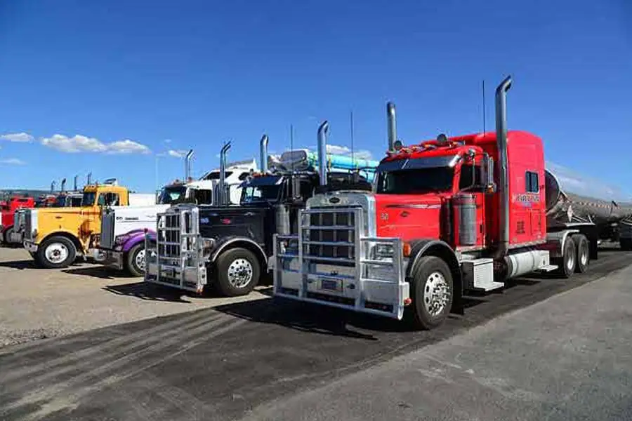 World Road does logistics
