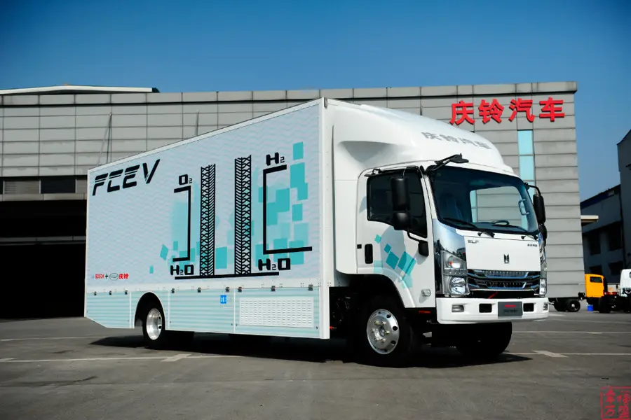Qingling switches gears with leasing deals to boost NEV sales